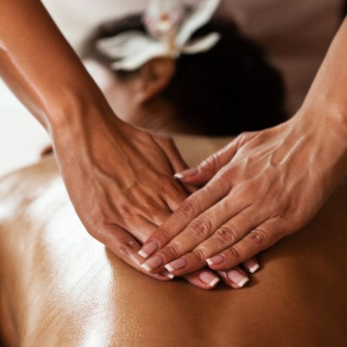 Aromaöl-Massage